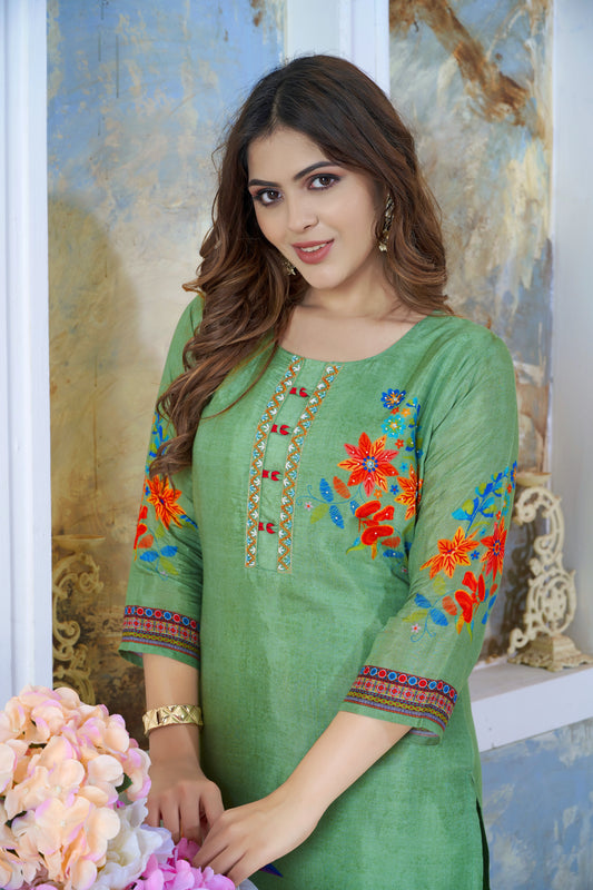 Emerald Green Suits With Handwork In Pure Viscose Muslin Fabrics