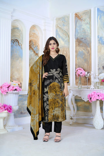 Black Suits With Handwork In Pure Viscose Taspa Fabrics