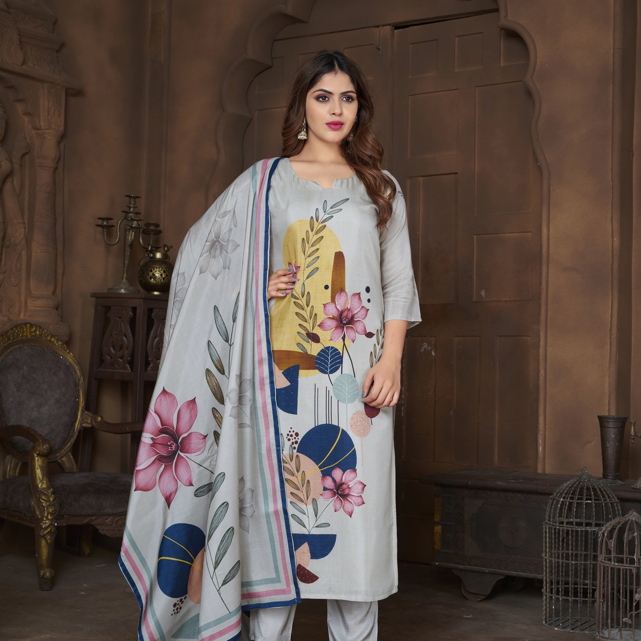 Tasser Cream Suits With Handwork In Pure Viscose Muslin Fabrics