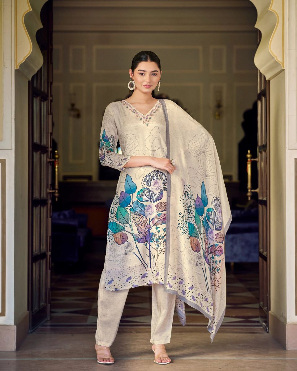Shop premium women's ethnic suits – Avitra