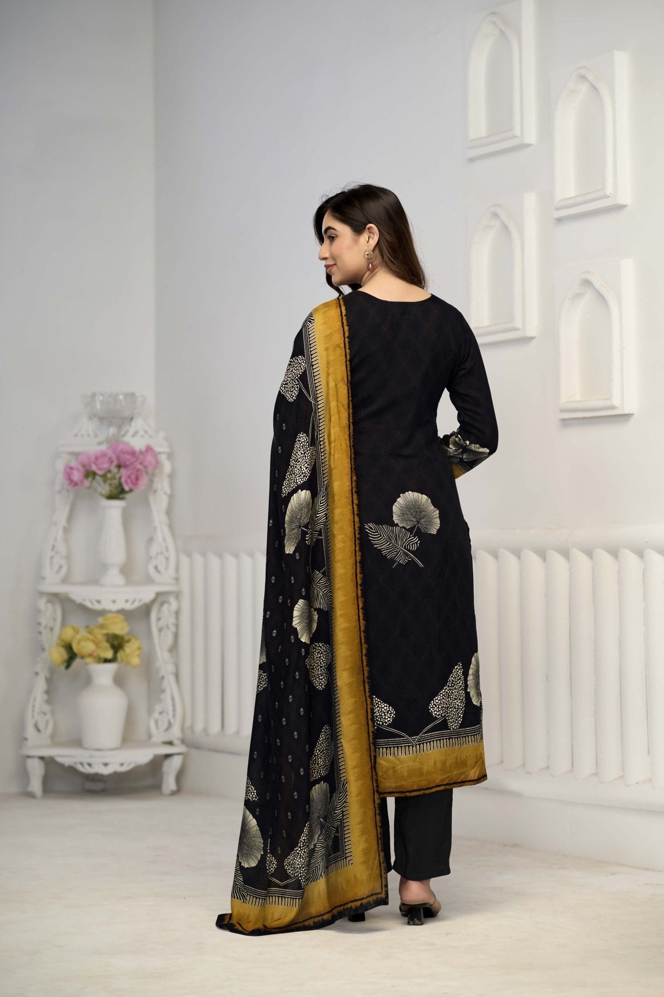 Black Leaf Suits - Buy Premium Ethnic Wear Online at Avitra
