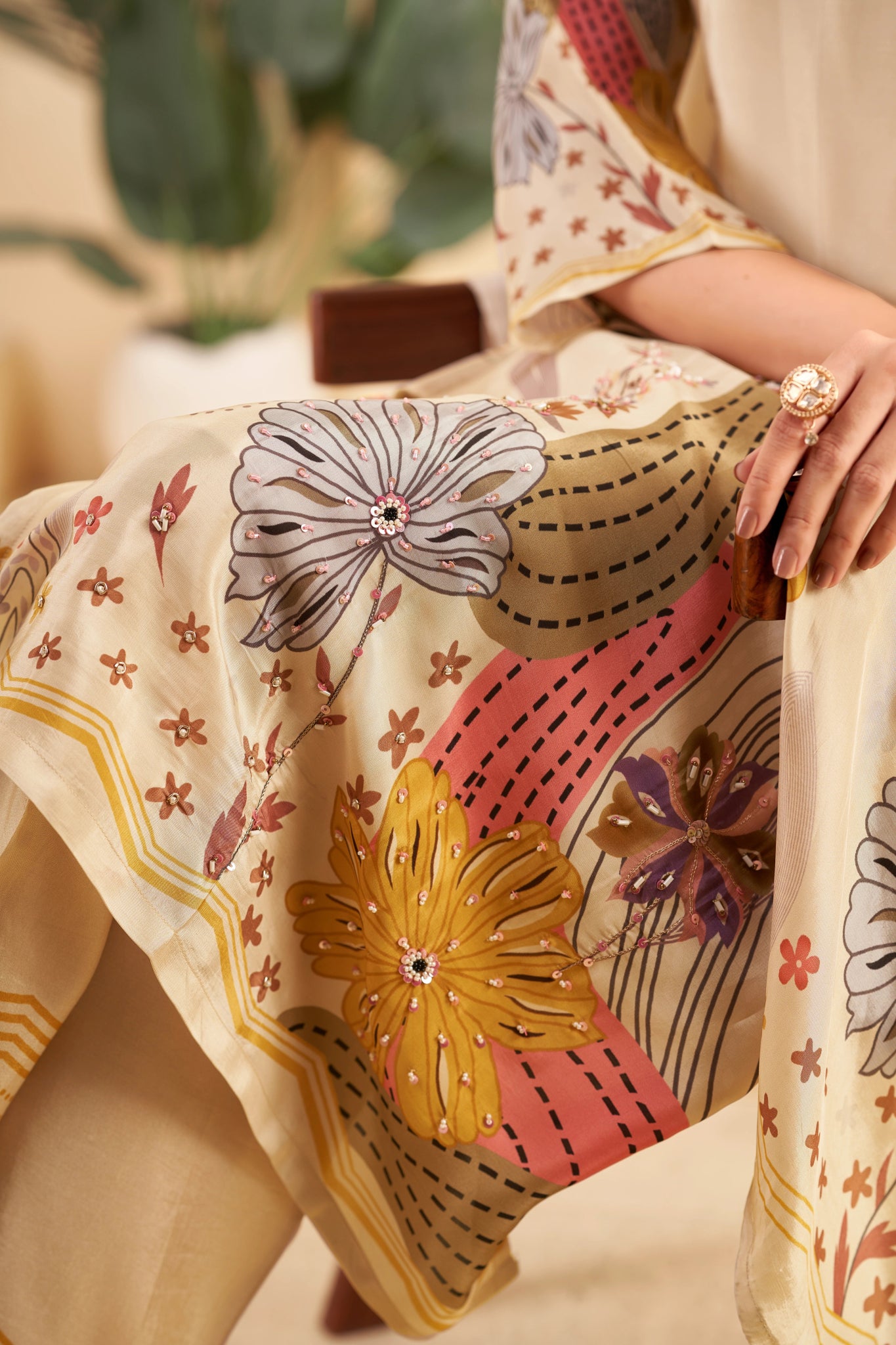 Floral Elegance Suits - Buy Premium Ethnic Wear Online at Avitra