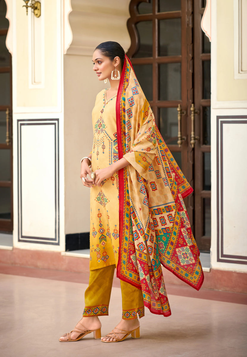 Shop premium women's ethnic suits – Avitra