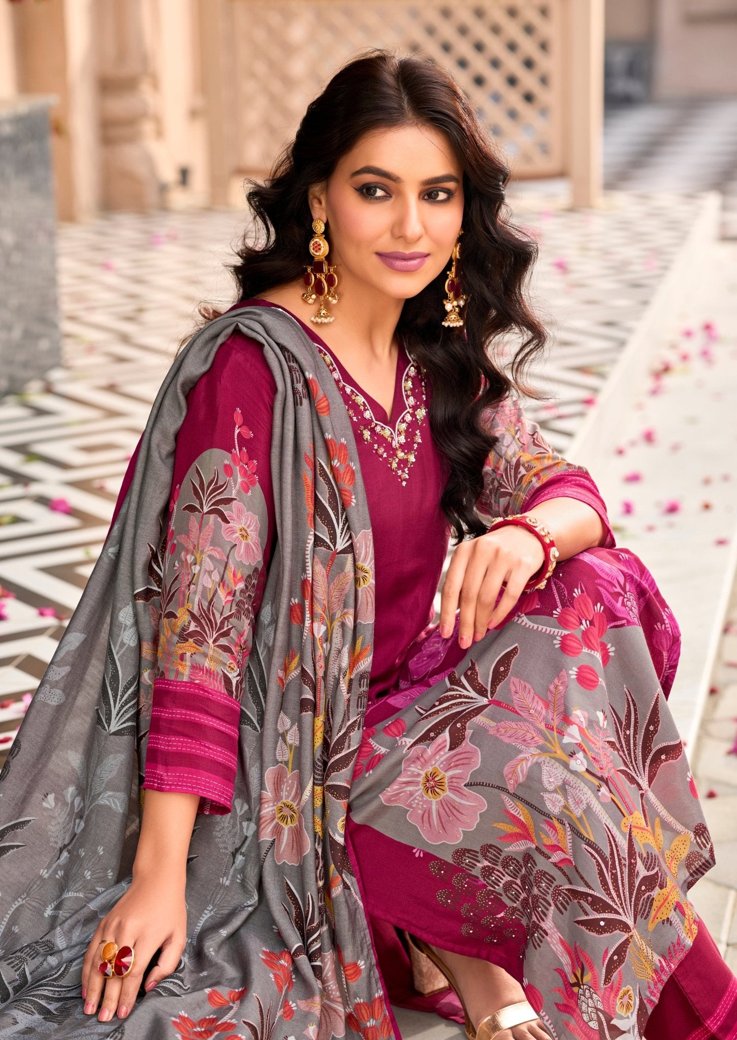 Magenta Suit Set - Buy Premium Ethnic Wear Online at Avitra