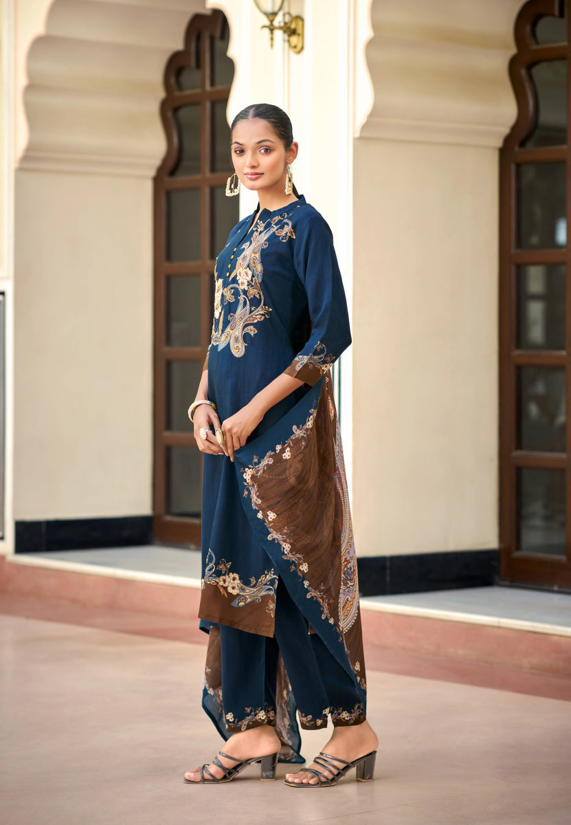 Shop premium women's ethnic suits – Avitra