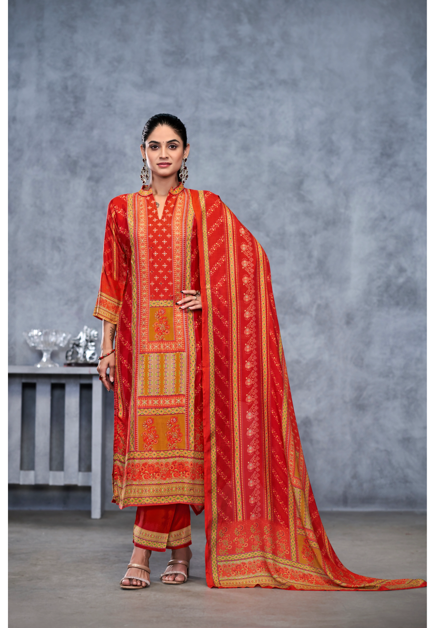 Red Suits With Handwork In Pure Viscose Muslin Fabrics - Buy Premium Ethnic Wear Online at Avitra