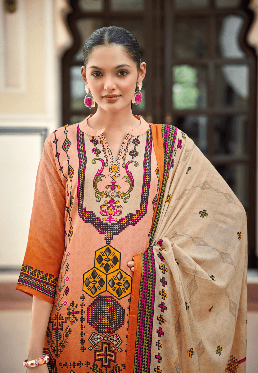 Shop premium women's ethnic suits – Avitra