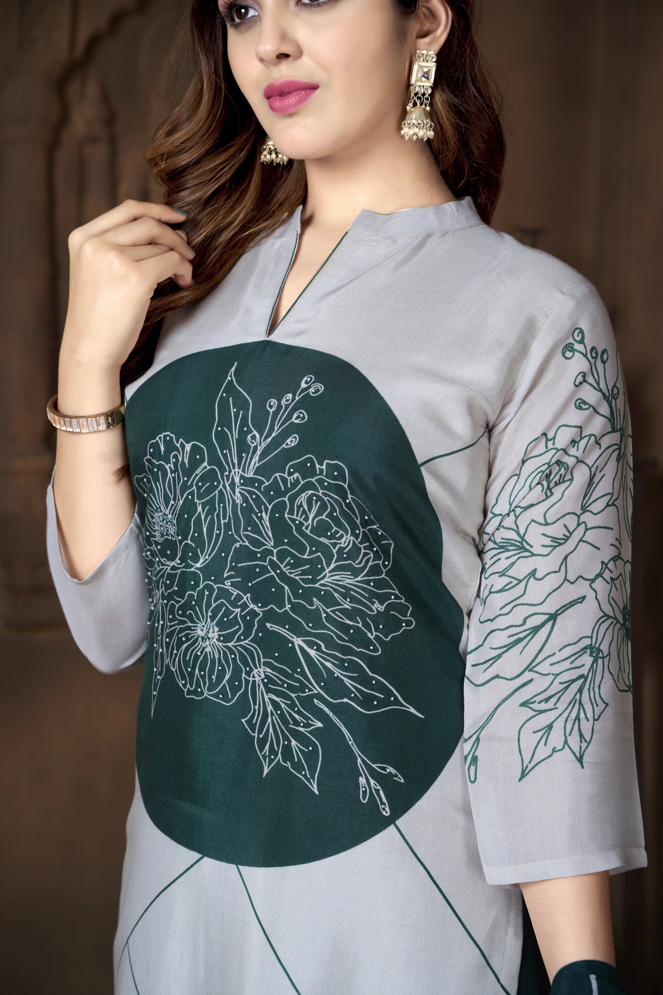 Tasser Grey Suits With Handwork In Pure Viscose Muslin Fabrics - Buy Premium Ethnic Wear Online at Avitra