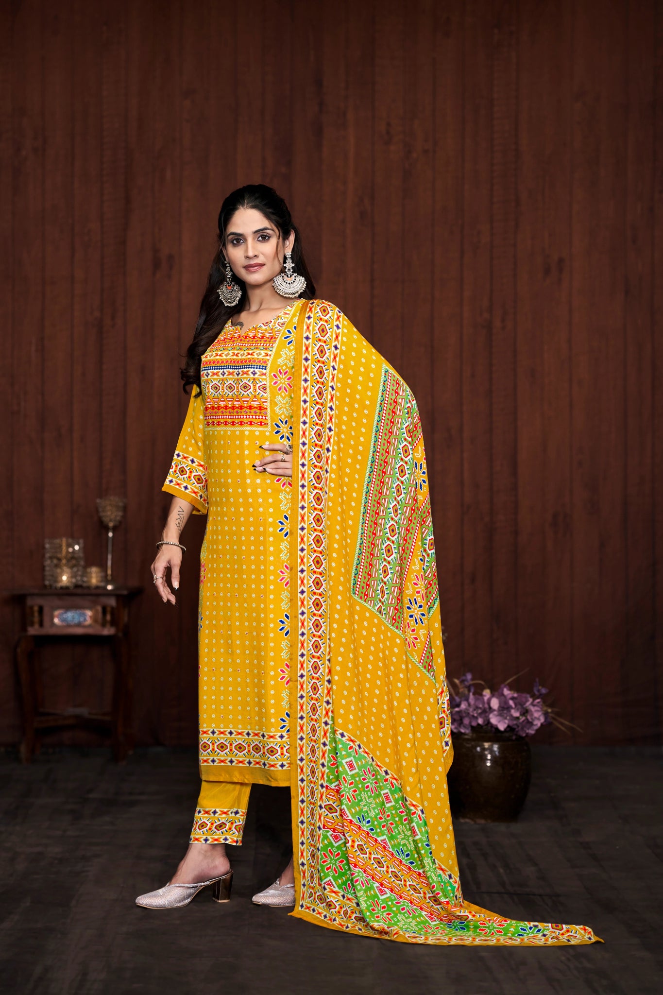 Yellow Suits With Handwork In Pure Muslin Fabrics - Buy Premium Ethnic Wear Online at Avitra